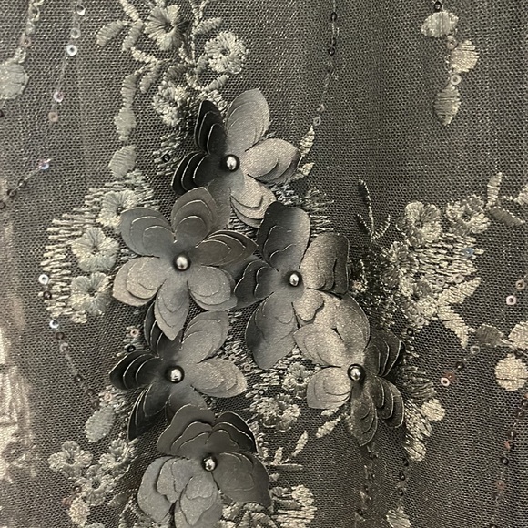 TUXEDO INSPIRED FLORAL EMBROIDERED GOWN - Picture 8 of 12